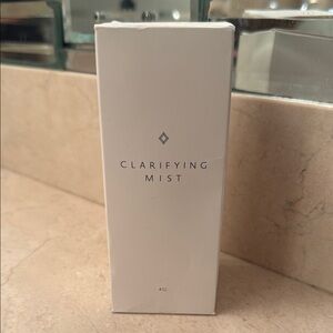 Primally Pure Clarifying Mist